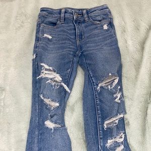 American Eagle light ripped jeans